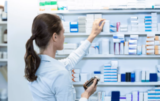Insolvenzplan für eine Apotheke und Sicherstellung der Erlaubnisvoraussetzungen nach § 7 ApoG