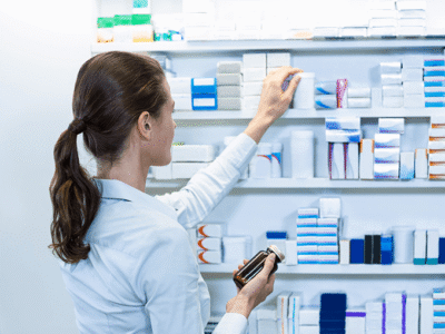 Insolvenzplan für eine Apotheke und Sicherstellung der Erlaubnisvoraussetzungen nach § 7 ApoG